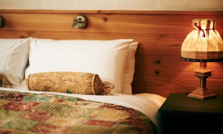 Pender Lea Chalets - Snowy Mountain Accommodation - Airlie Beach Holiday 2