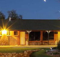 Morgan Colonial Motel - Airlie Beach Holiday