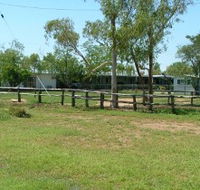 Julia Creek Motel - Airlie Beach Holiday