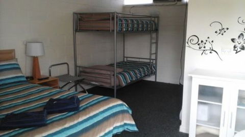 Gazebo Motor Inn - Airlie Beach Holiday 2
