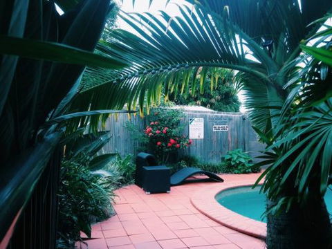 Childers Oasis Motel - Airlie Beach Holiday 0