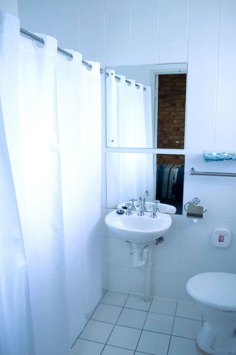 Kadina Gateway Motor Inn - Airlie Beach Holiday 5