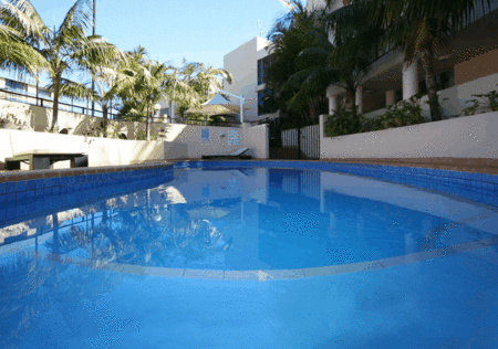 Bay Royal Holiday Apartments - Airlie Beach Holiday