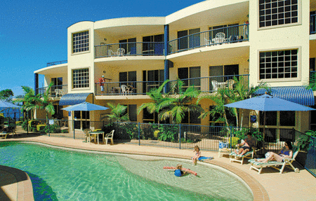 Beachside Holiday Apartments - Airlie Beach Holiday