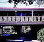 Broadway University Motor Inn - Airlie Beach Holiday