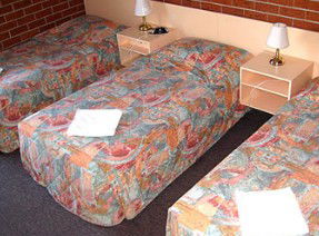 Greenslopes Motor Inn - Airlie Beach Holiday 0