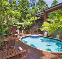 Azabu Luxury Accommodation - Airlie Beach Holiday