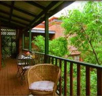 Storey Grange Bed  Breakfast - Airlie Beach Holiday
