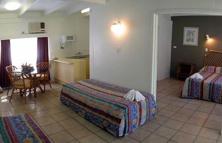 All Seasons Magnetic Island - Airlie Beach Holiday 0