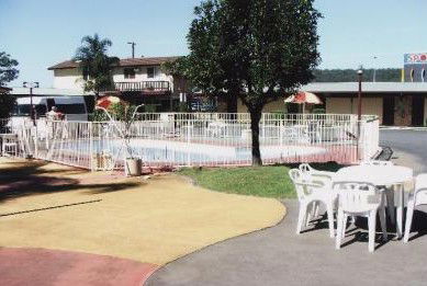 The Ashwood Motor Inn - Airlie Beach Holiday 0