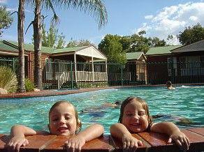 Albury Motor Village - Airlie Beach Holiday 3