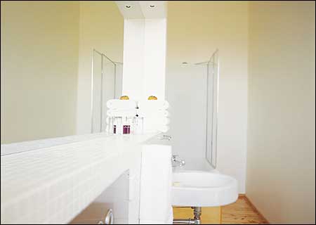 The Hatton Hotel - Airlie Beach Holiday 1