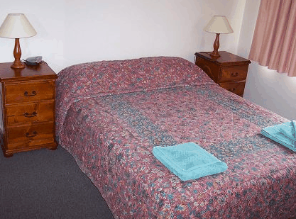 Hobart Apartments - Airlie Beach Holiday