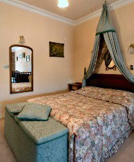 Victoria House Motor Inn - Airlie Beach Holiday 0