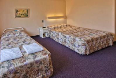 Country Comfort Tamworth Towers - Airlie Beach Holiday 1