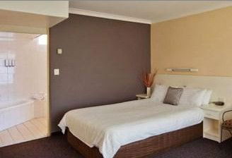 Country Comfort Tamworth Towers - Airlie Beach Holiday 3