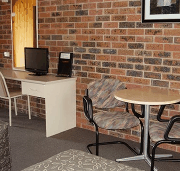 Country Roads Motor Inn - Airlie Beach Holiday