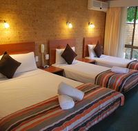 Port O'Call Motel - Airlie Beach Holiday