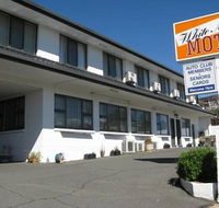 White Manor Motel - Airlie Beach Holiday