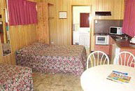 Central Tourist Park - Budget Accommodation - Airlie Beach Holiday 3