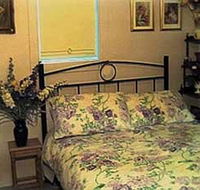 Talbingo Snowy Lakes Cottage - Airlie Beach Holiday