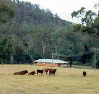 Shute Hill Country Retreat - Airlie Beach Holiday
