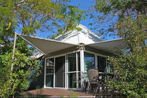 Kelly's Beach Resort - Airlie Beach Holiday 0