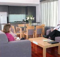 Beachside Apartments Bonbeach - Airlie Beach Holiday