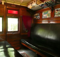 Mt Nebo Railway Carriage amp Chalet - Airlie Beach Holiday