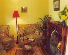 Gold Creek Cottage - Airlie Beach Holiday 0