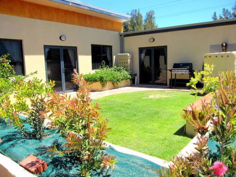 Lancelin Beach Breaks Holiday Accommodation - Airlie Beach Holiday 3