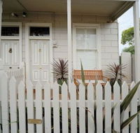 Emerald Inn - Stay Innercity - Airlie Beach Holiday