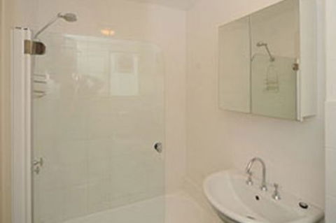 Emerald Inn - Stay Innercity - Airlie Beach Holiday 6