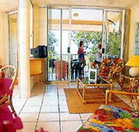 Golden Sands Beachfront Resort - Airlie Beach Holiday