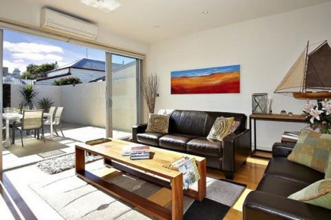 Tara Inn - Stay Innercity - Airlie Beach Holiday 2