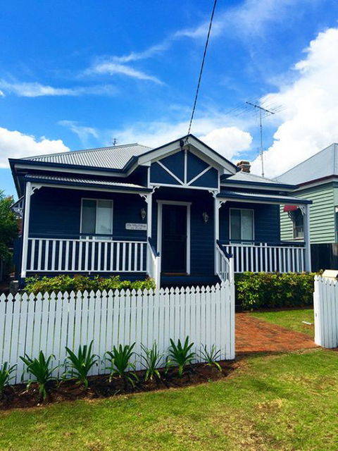 The Blue Cottage On Kent - Airlie Beach Holiday 8