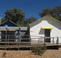 Ben Chifley Dam Cabins - Airlie Beach Holiday