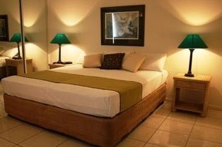 Costa Royale Trinity Beach  - Airlie Beach Holiday 3