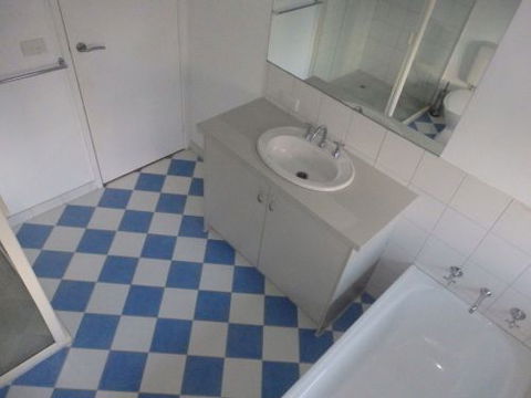 CENTREPOINT UNITS - HEIDELBERG - Airlie Beach Holiday 4
