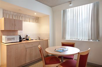 Crossley Hotel Melbourne - Airlie Beach Holiday 5