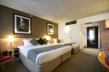 Crossley Hotel Melbourne - Airlie Beach Holiday 16