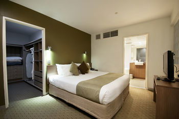 Crossley Hotel Melbourne - Airlie Beach Holiday 20