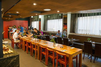 Crossley Hotel Melbourne - Airlie Beach Holiday 32