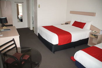Econo Lodge Tamworth - Airlie Beach Holiday 80