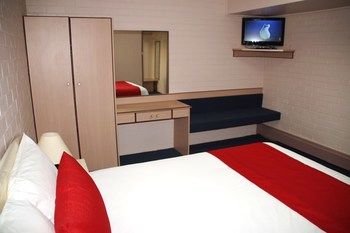 Econo Lodge Tamworth - Airlie Beach Holiday 85
