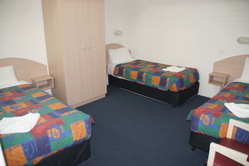 Econo Lodge Tamworth - Airlie Beach Holiday 86