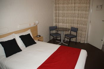 Econo Lodge Tamworth - Airlie Beach Holiday 90