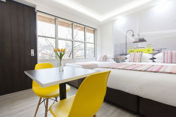 Abode By Easystay - Airlie Beach Holiday 1