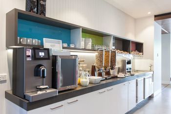 Abode By Easystay - Airlie Beach Holiday 23