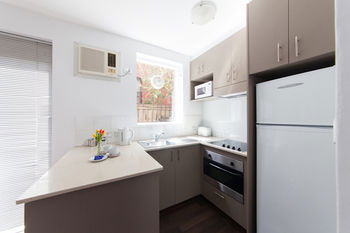 Easystay Apartments Raglan Street - Airlie Beach Holiday 4